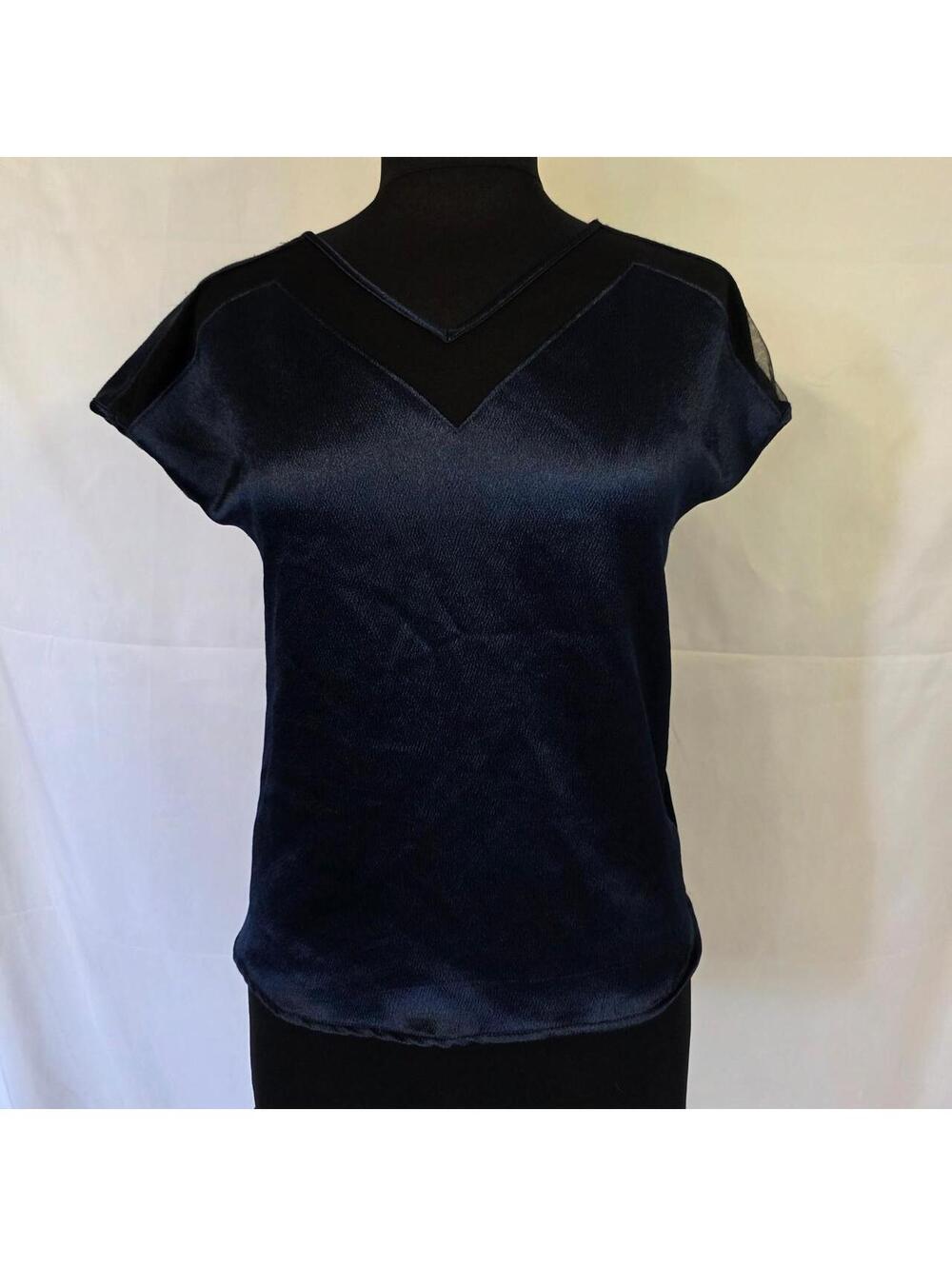 Express Women's Black and Navy Blous